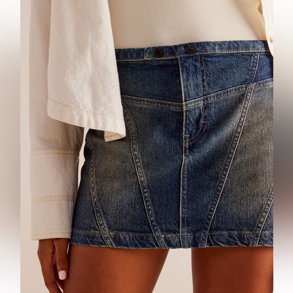 NWT Free People We the Free Cobra Denim Moto Mini Skirt Size 29